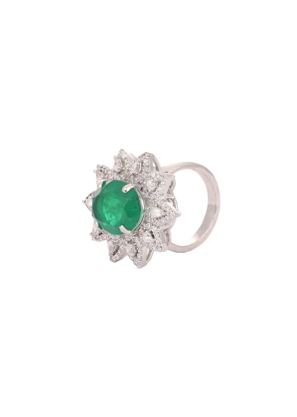 92.5 Sterling Silver Floral Ring Embedded with Green Emerald