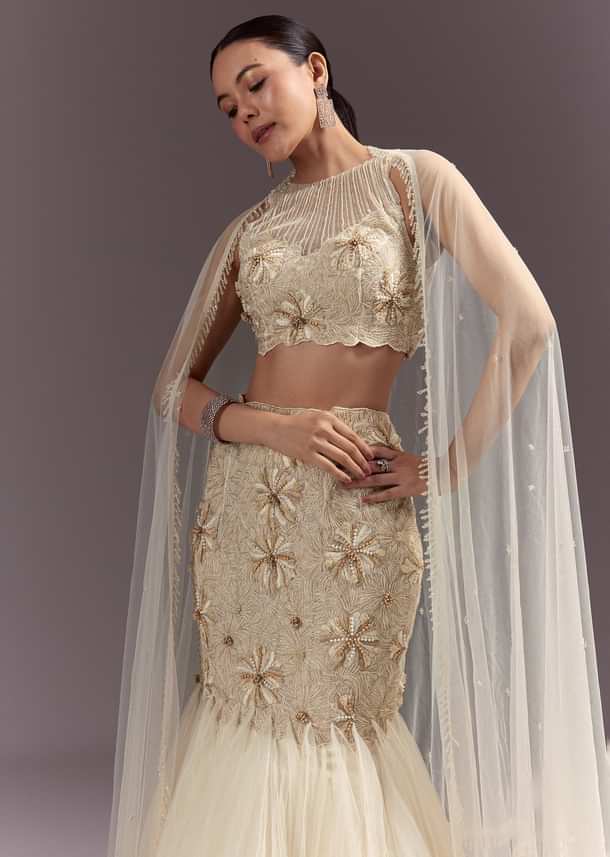 Off White Embroidered Blouse With Fish Cut Skirt And Dupatta