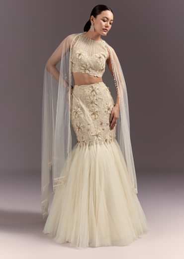 Off White Embroidered Blouse With Fish Cut Skirt And Dupatta