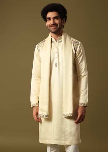 Off White Kurta Pant Set With Dupatta In Resham Work