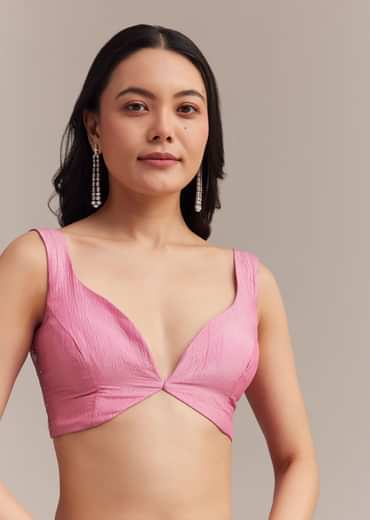 Baby Pink Crushed Tissue Saree With Embellished Border