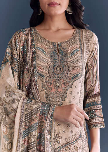 Beige Blue Ombre Crepe Kurta Set With Indie Print And Zari Work