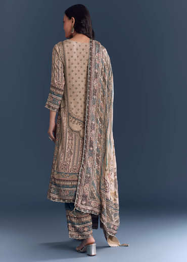 Beige Blue Ombre Crepe Kurta Set With Indie Print And Zari Work