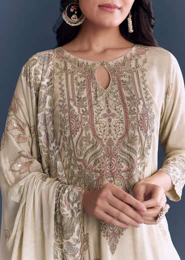 Beige Crepe Kurta Set With Floral Print And Zari Work