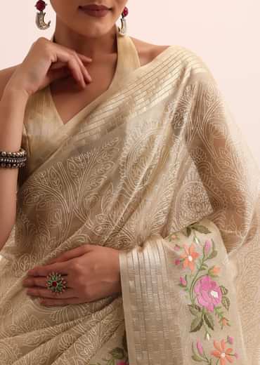 Beige Gold Chanderi Silk Saree With Thread Work And Unstitched Blouse