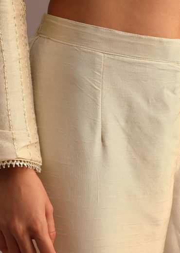 Beige Embroidered Kurti Pant Set With Kalamkari Printed Chanderi Dupatta