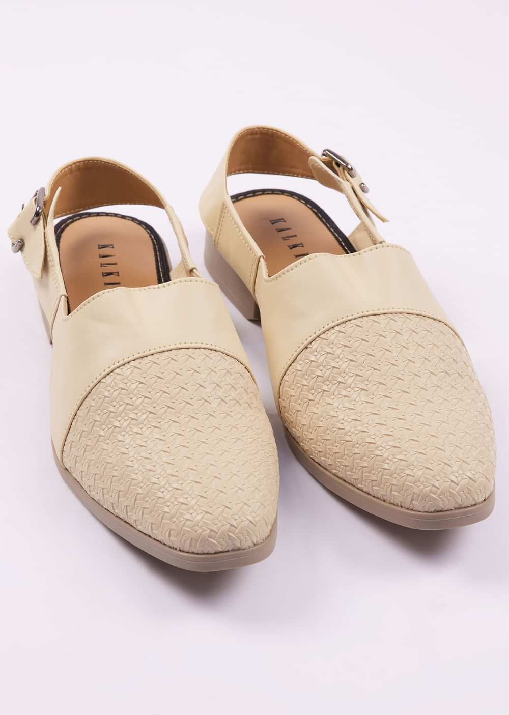 Beige Ethnic Juttis For Men