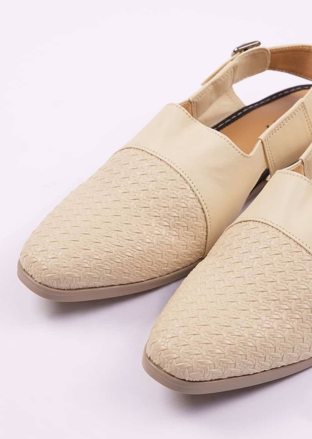 Beige Ethnic Juttis For Men