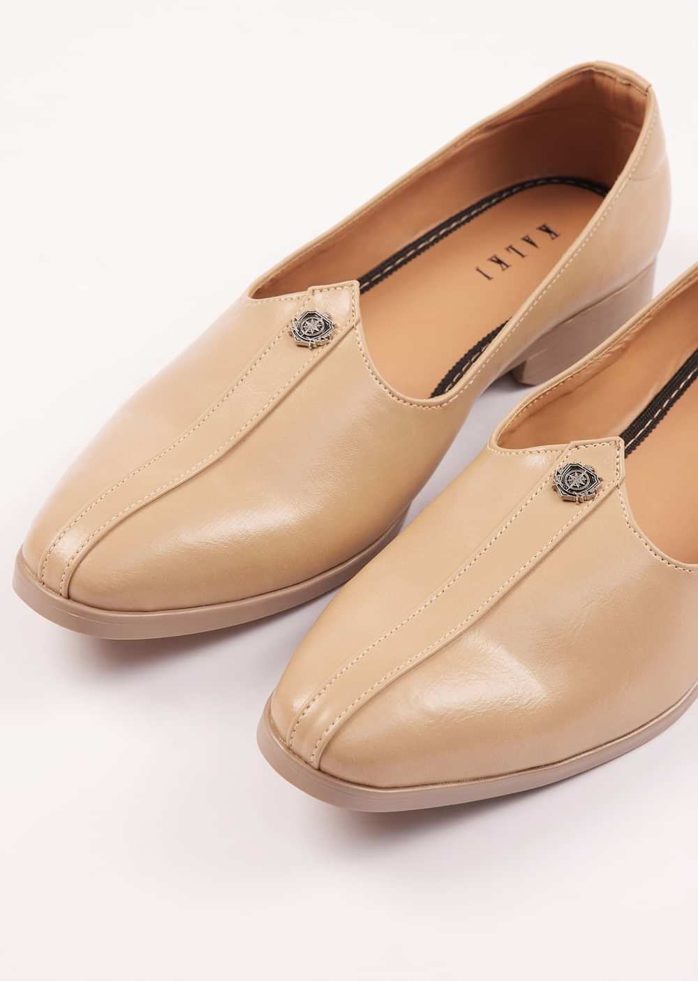 Beige Formal Juttis For Men