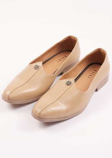 Beige Formal Juttis For Men