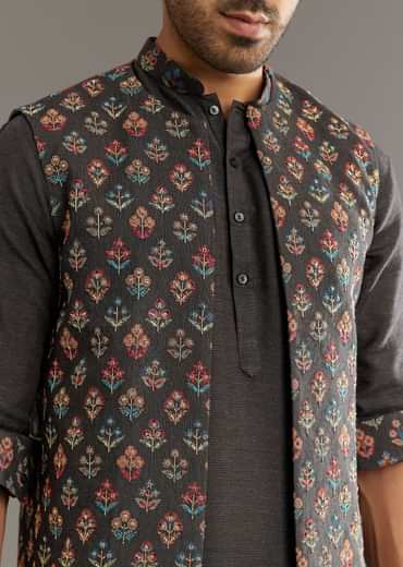 Black Cotton Silk Kurta Set With Symmetric Floral Threadwork