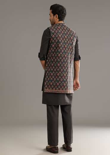 Black Cotton Silk Kurta Set With Symmetric Floral Threadwork