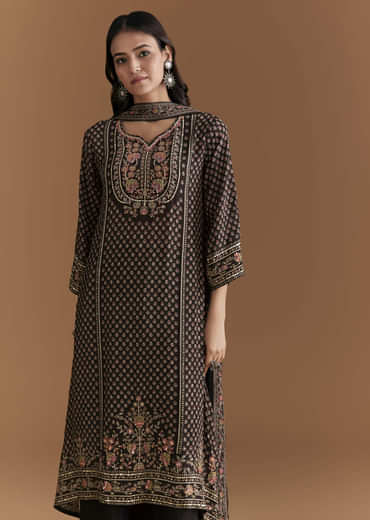 Black Crepe Kurta Set With Indie Print And Stone Work