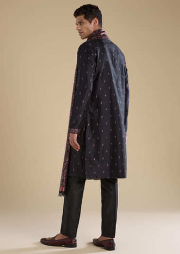 Black Embroidered Mens Kurta Set with Kashmiri Print Dupatta
