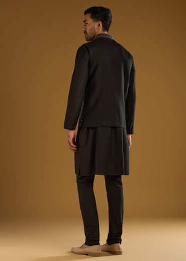 Black Kurta Jacket Set For Men With Thread Work