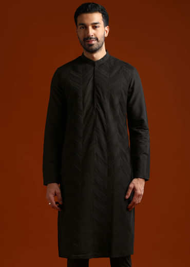Black Kurta Set For Men With Pintucks