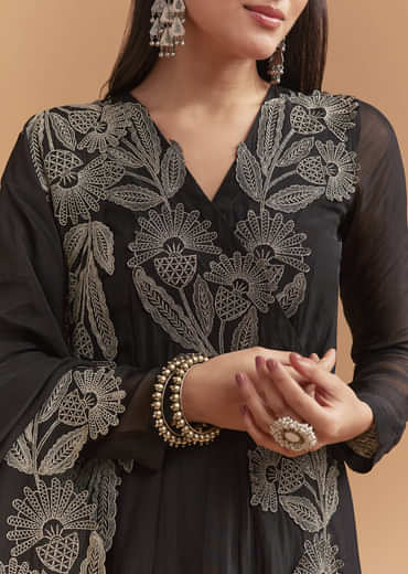 Black Organza Kurta Set With Intricate Zari Embroidery