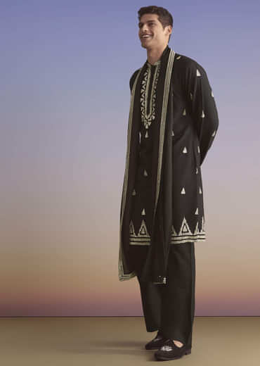 Black Silk Kurta Set For Men With Zari And Sequins Work