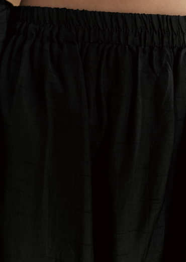 Black Silk Kurta Set With Zardosi And Resham Embroidery