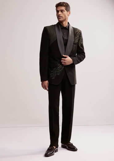 Black Tuxedo For Men With Resham Work