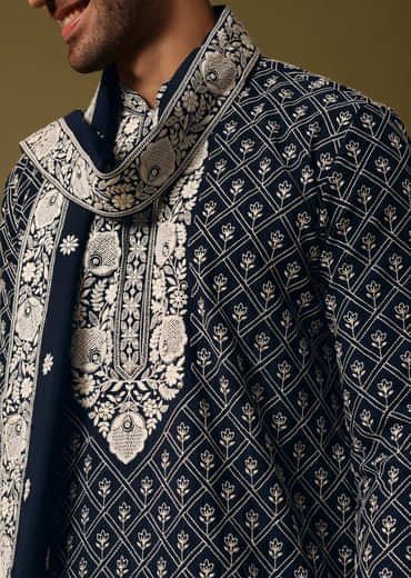 Blue Kurta Pant Set With Dupatta In Resham Work