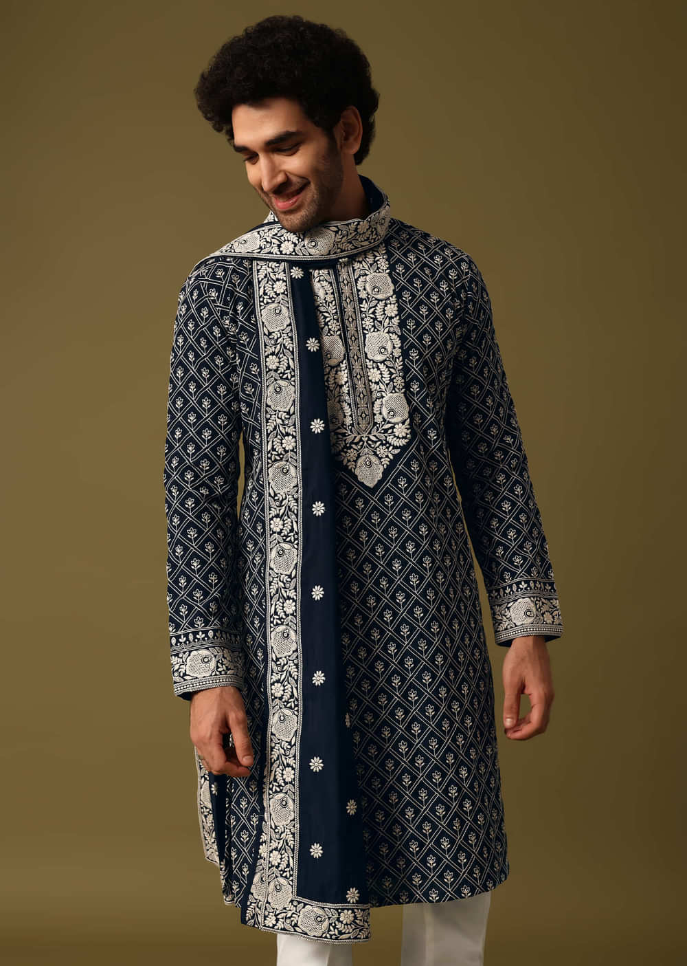 Blue Kurta Pant Set With Dupatta In Resham Work