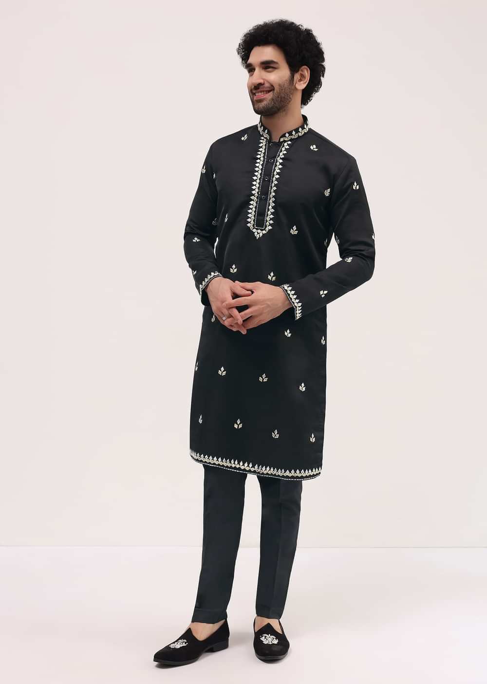 Black Kurta Set With Abla Work For Men