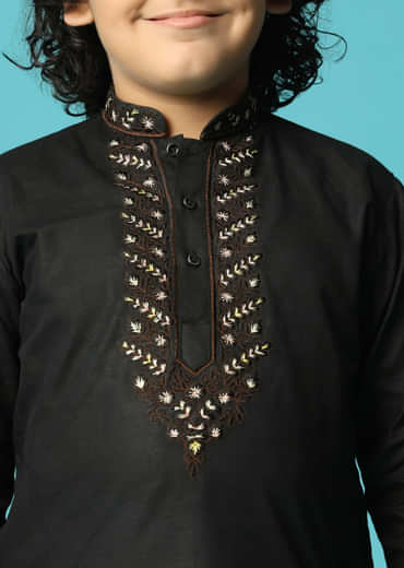Black Linen Kurta Pant With Resham Work For Boys