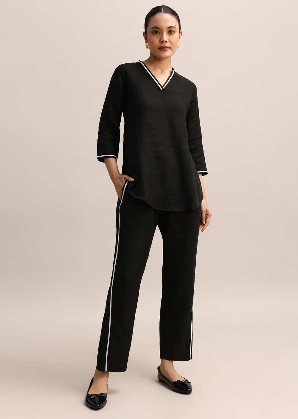 Black Linen Top And Pant With Patch Work