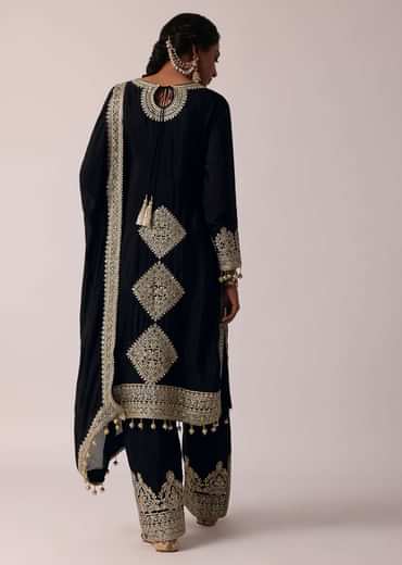 Black Pant Set In Chiffon With Zardozi Work Kurta