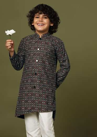 Black Printed Kurta And Pant Set In Silk