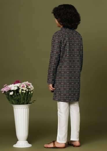 Black Printed Kurta And Pant Set In Silk