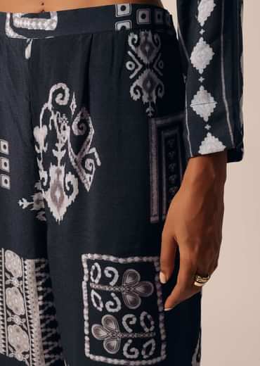 Black Printed Long Jacket And Pant Set In Cotton