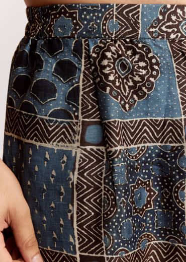 Blue Linen Kurta Set With Ajrakh Print