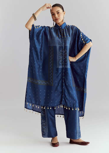 Blue Silk Kaftaan Kurta Set With Bandhani Print