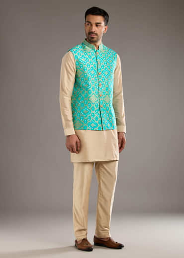 Blue Silk Kurta Jacket Set For Men With Hand Dyed Bandhani Print