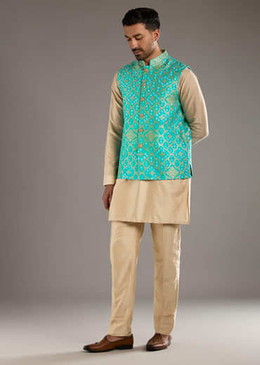 Blue Silk Kurta Jacket Set For Men With Hand Dyed Bandhani Print