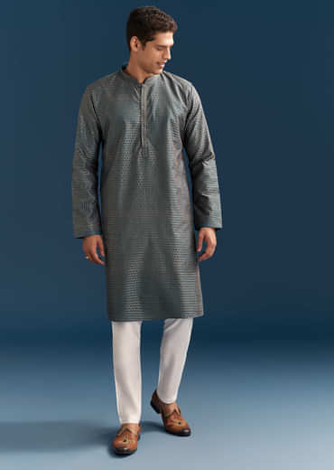 Blue Silk Textured Kurta Set For Men With Embroidery