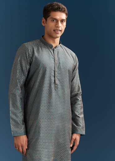 Blue Silk Textured Kurta Set For Men With Embroidery