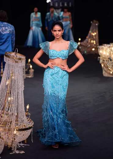 Blue Fish Cut Ombre Trail Skirt And Tassel Embellished Blouse