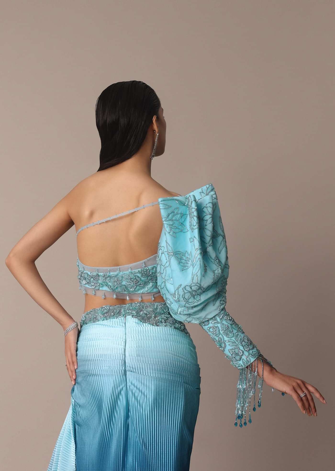 Blue Ombre Asymmetric Slit Trail Skirt And Balloon Sleeve Blouse