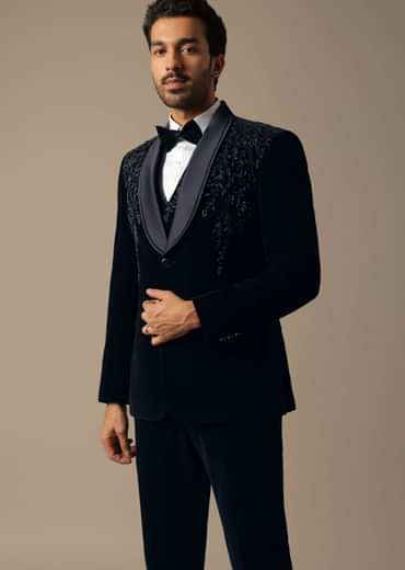 Blue Velvet Tuxedo Set For Men