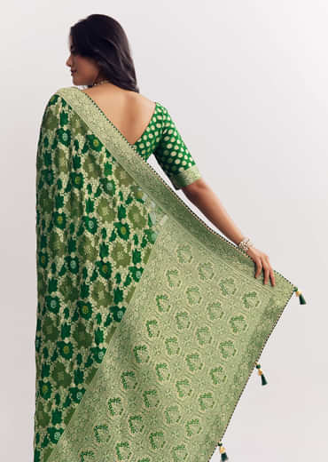 Bottle Green Shaded Dola Silk Saree With Zari Jaal Work