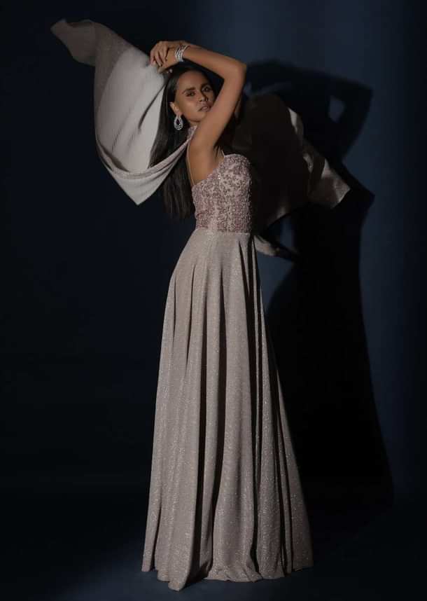 Champagne Gown With Embellished Sweetheart Cut Bodice And Spaghetti Straps Online - Kalki Fashion