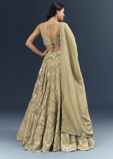 Cream Banarasi Silk Bridesmaid Lehenga With Heavy Hand Embroidery