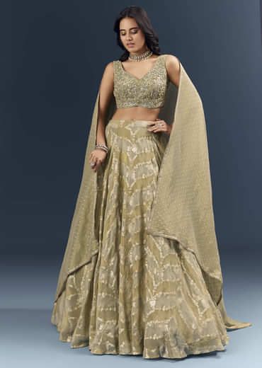 Cream Banarasi Silk Bridesmaid Lehenga With Heavy Hand Embroidery