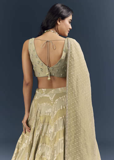 Cream Banarasi Silk Bridesmaid Lehenga With Heavy Hand Embroidery