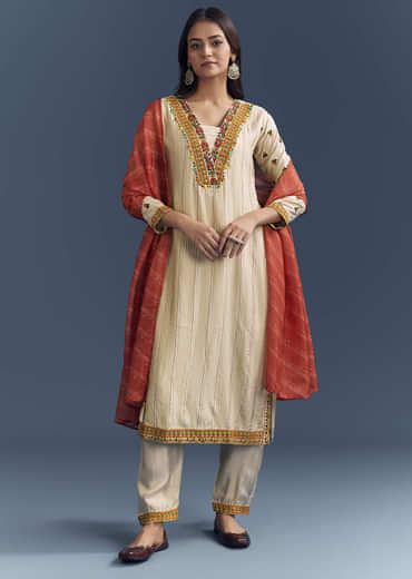 Cream Silk Kurta Set With Delicate Resham Work
