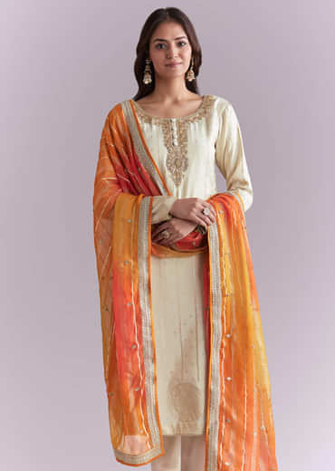 Cream Tissue Kurta Set With Embroidery And Two Tone Dupatta