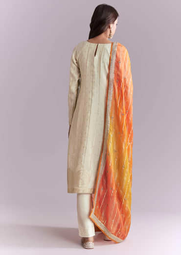 Cream Tissue Kurta Set With Embroidery And Two Tone Dupatta